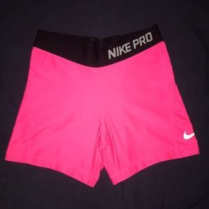 bright pink nike pros!!🤩